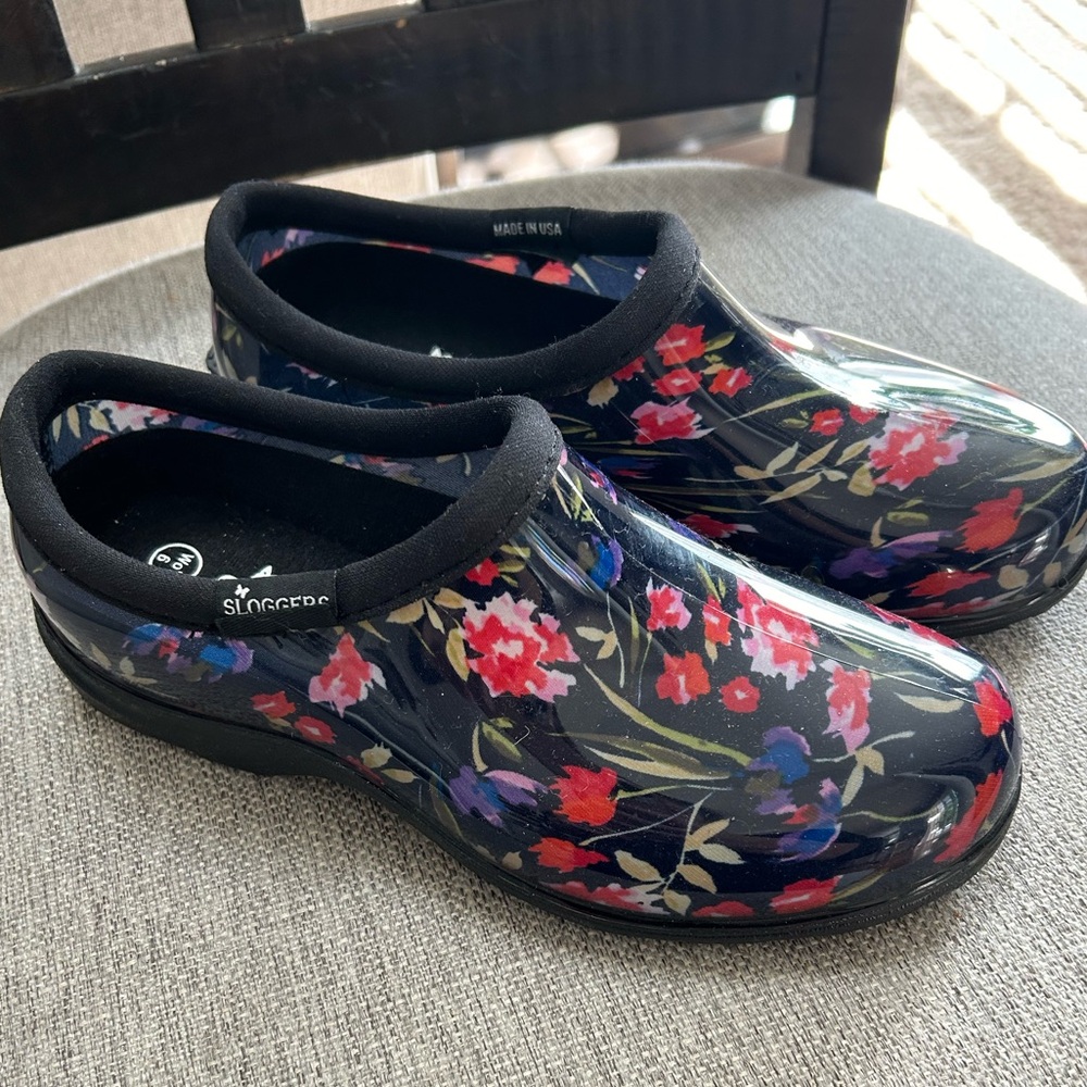 NEW Sloggers Clogs